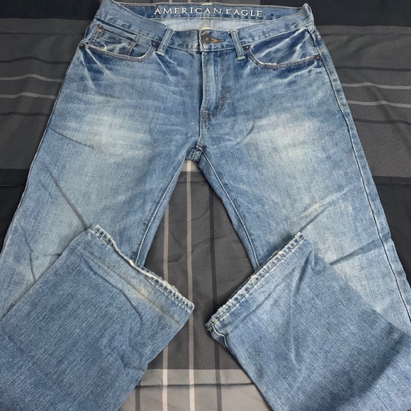 American Eagle Jeans - Picture 4 of 7